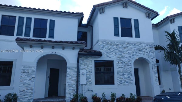 11868 SW 247TH TER, HOMESTEAD, FL 33032 - Image 4b17ffb0b518d6b6876e7d4d17430c21/1947564741