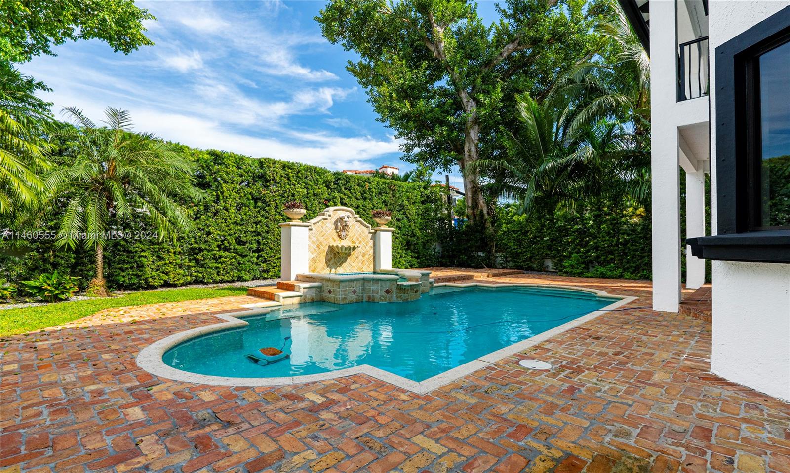 BEACH VIEW ADDN - Residential