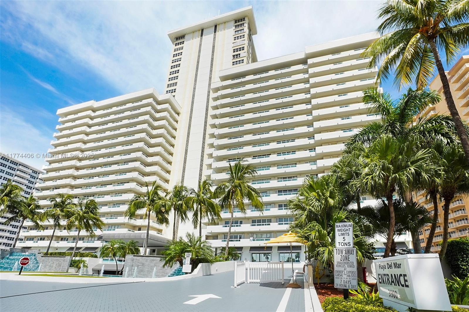 PLAYA DEL MAR CONDO - Residential
