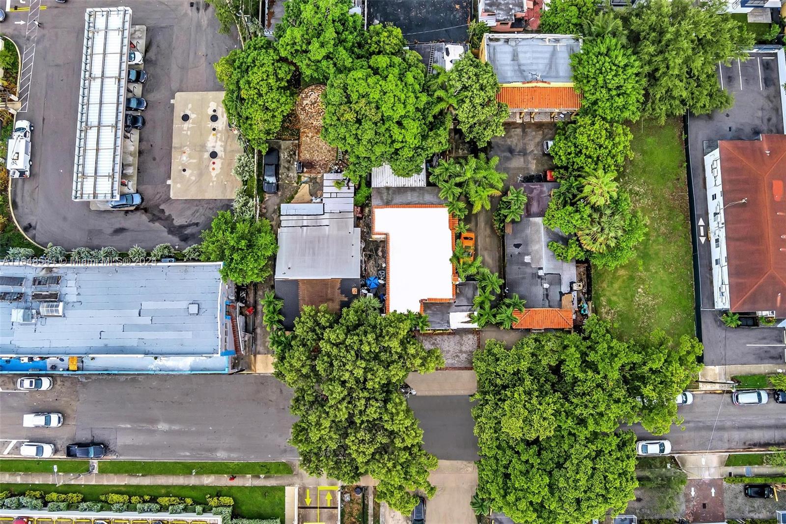 LAWRENCE ESTATES LAND COS - Residential Income