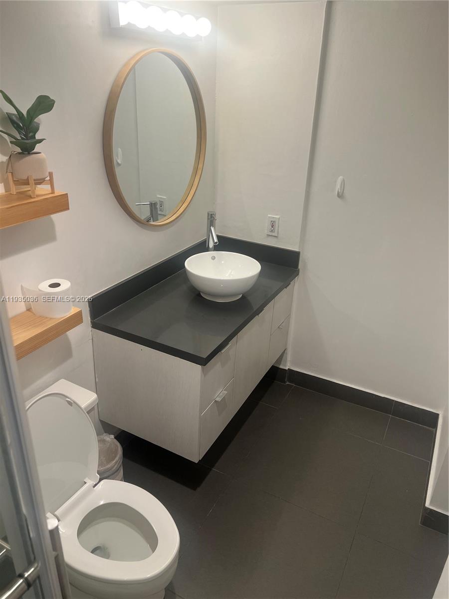 FLAMENCO CONDO TOWER I - Residential