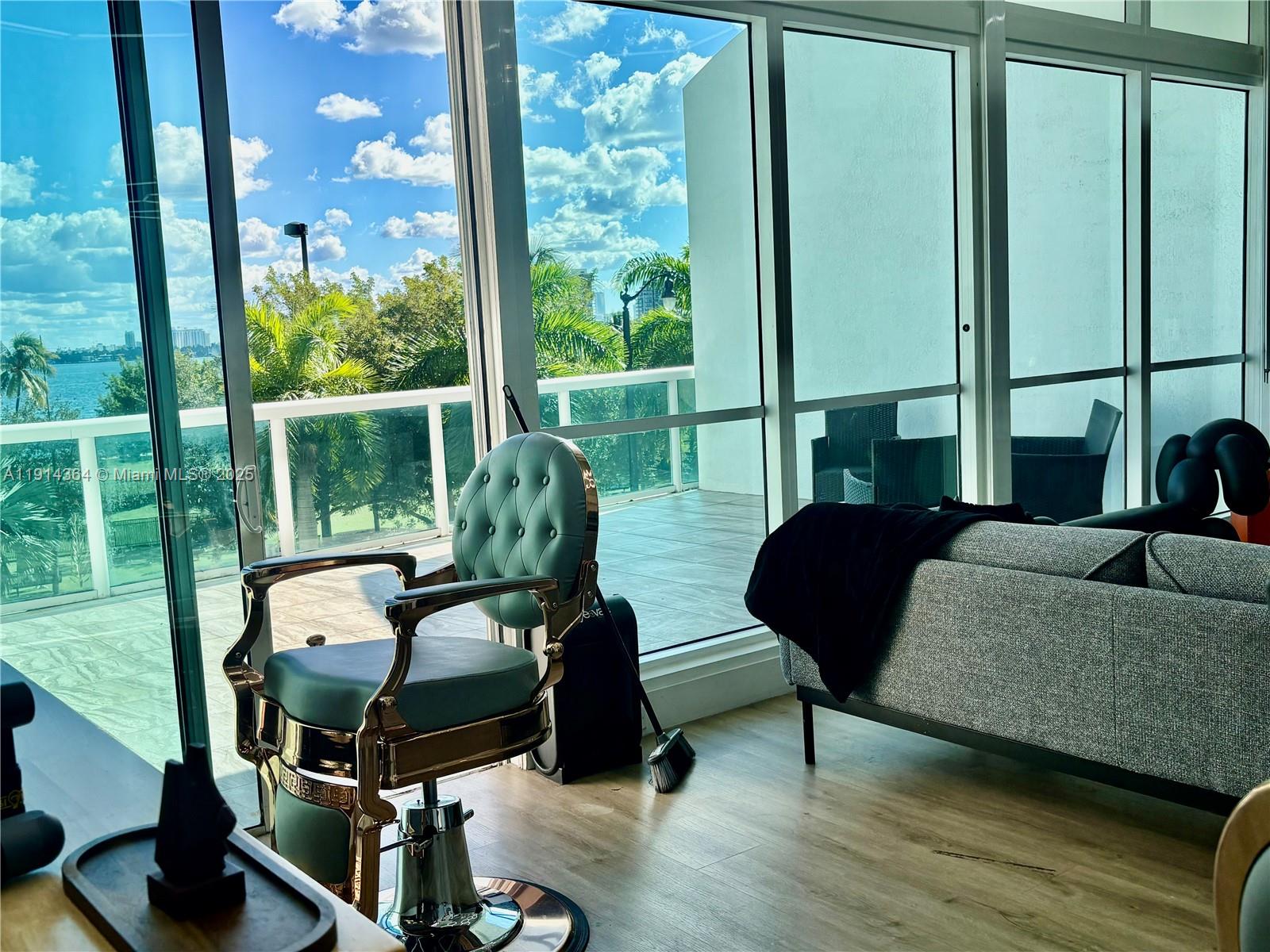 1800 CLUB CONDO - Residential