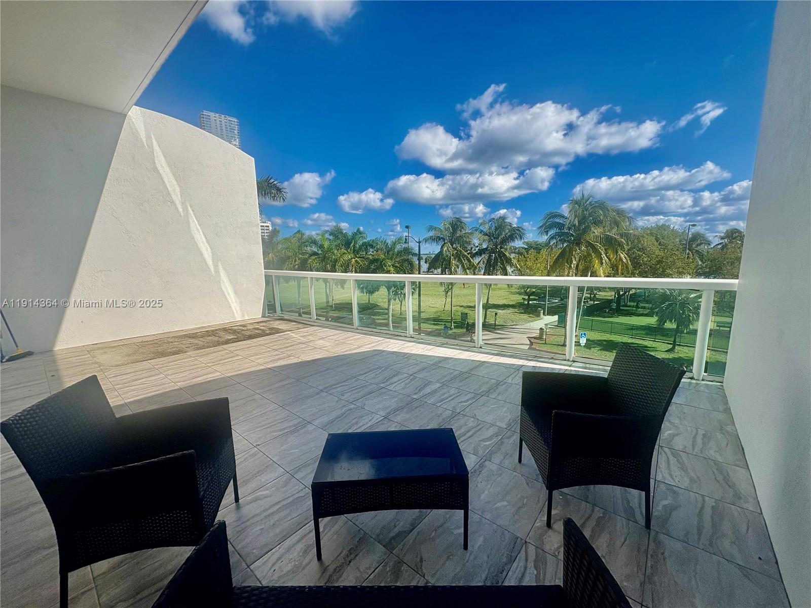 1800 CLUB CONDO - Residential