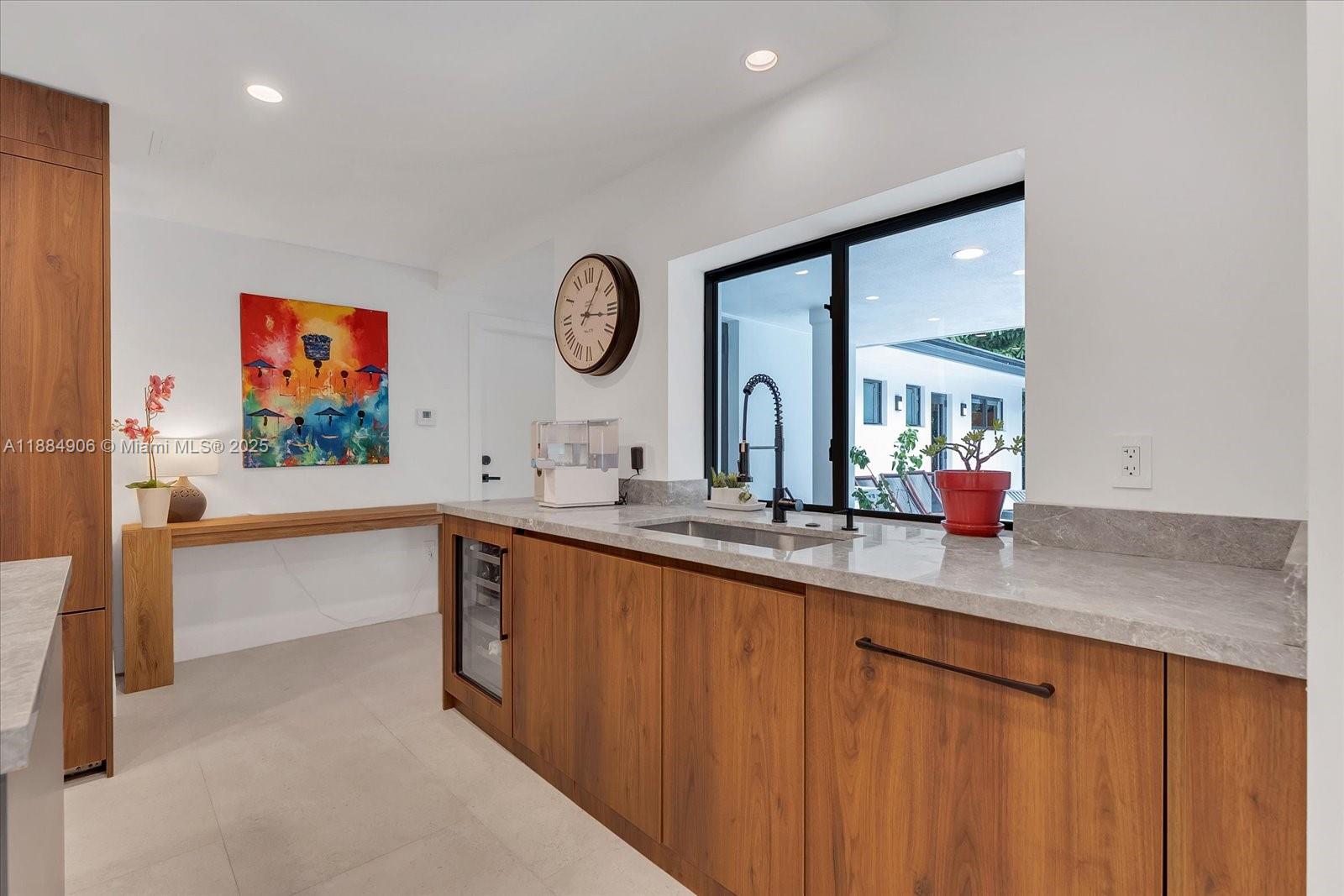 CORAL GABLES BILTMORE SEC - Residential