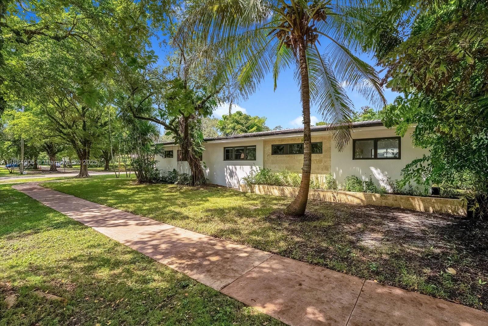 CORAL GABLES BILTMORE SEC - Residential