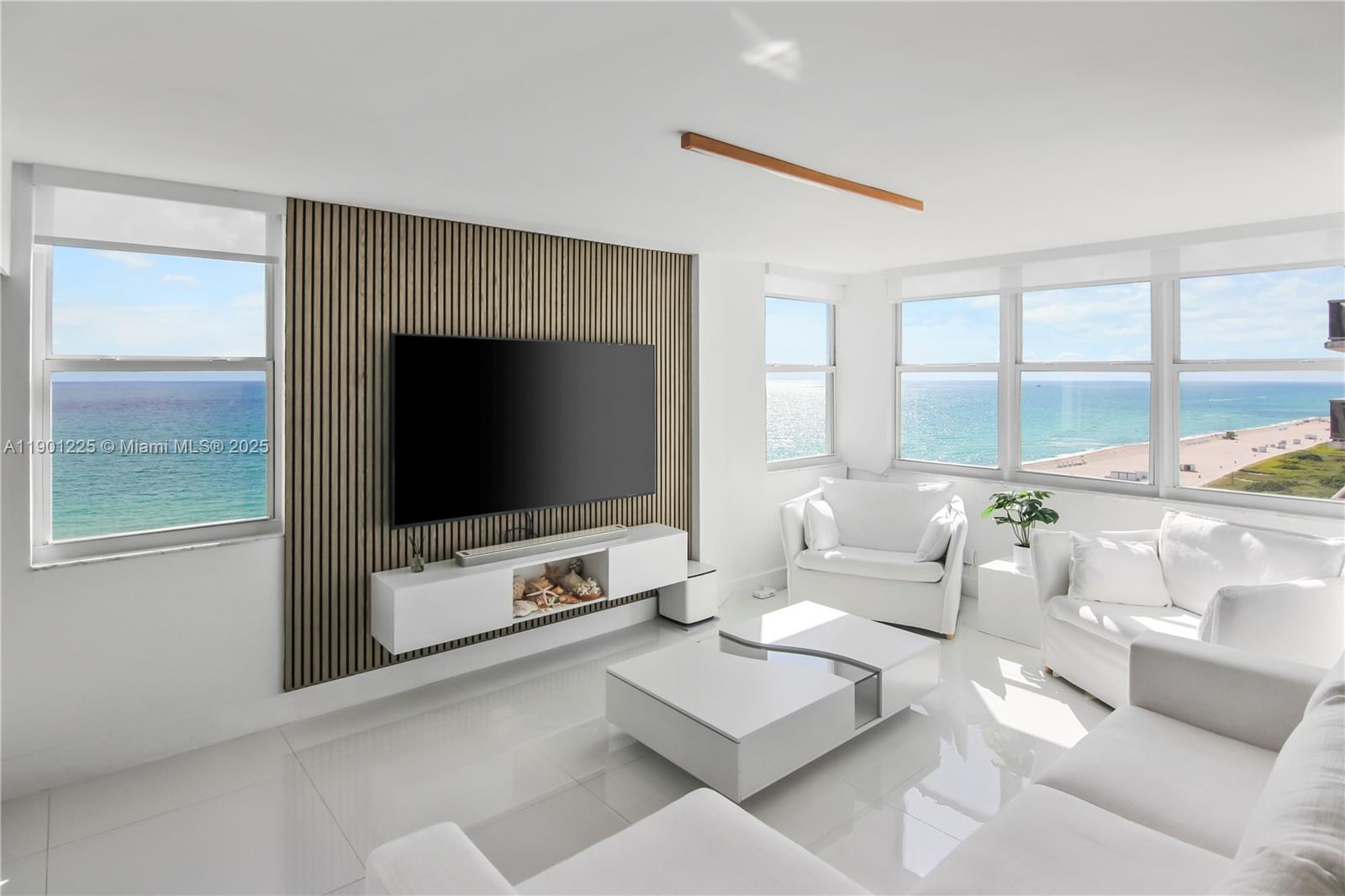 MAISON GRANDE CONDO - Residential