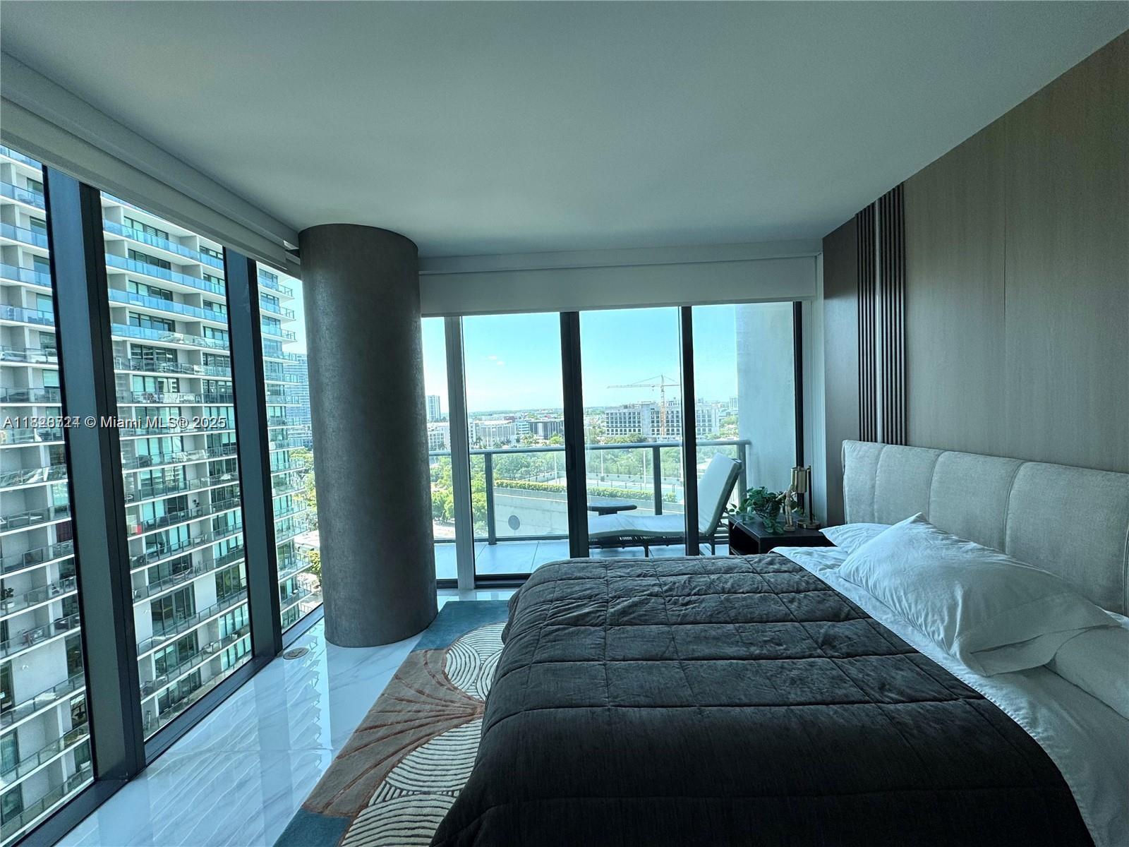 PARAISO BAY CONDO - Residential