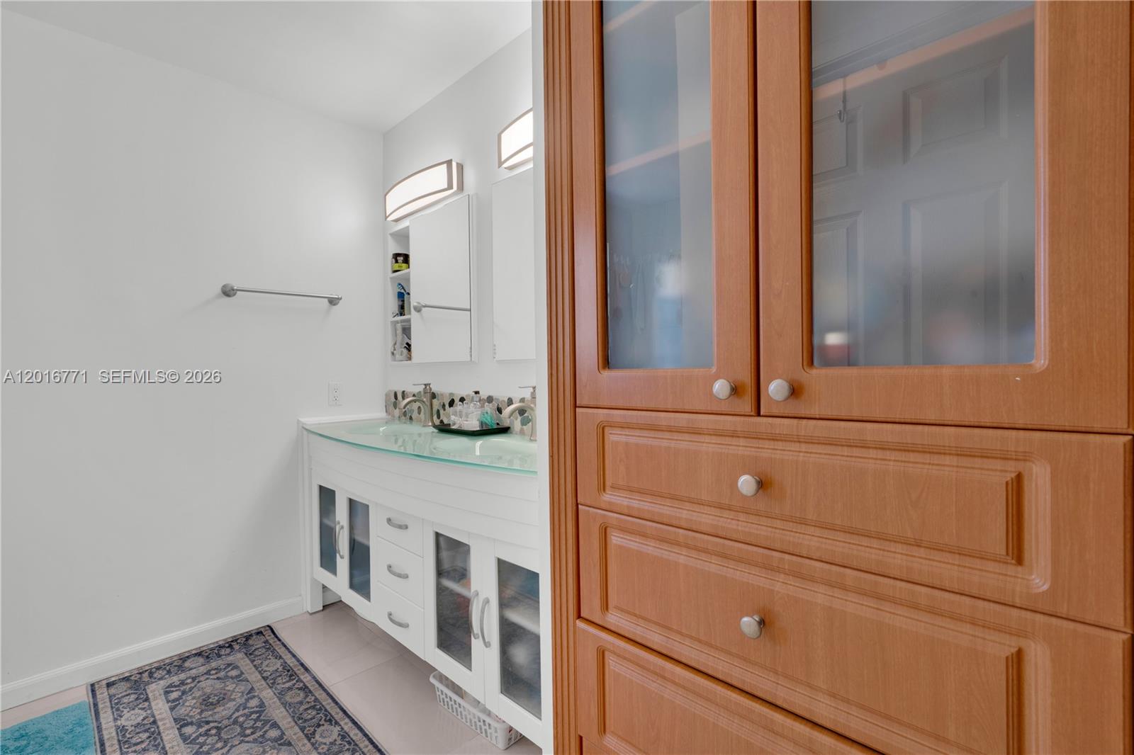 BRISTOL POINTE - Residential Lease