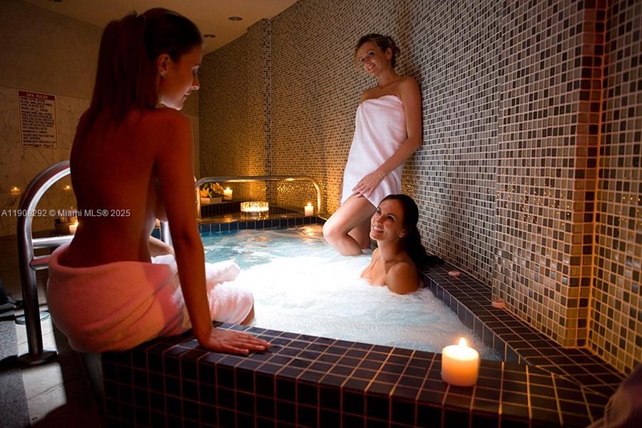 VIZCAYNE SOUTH CONDO - Residential Lease