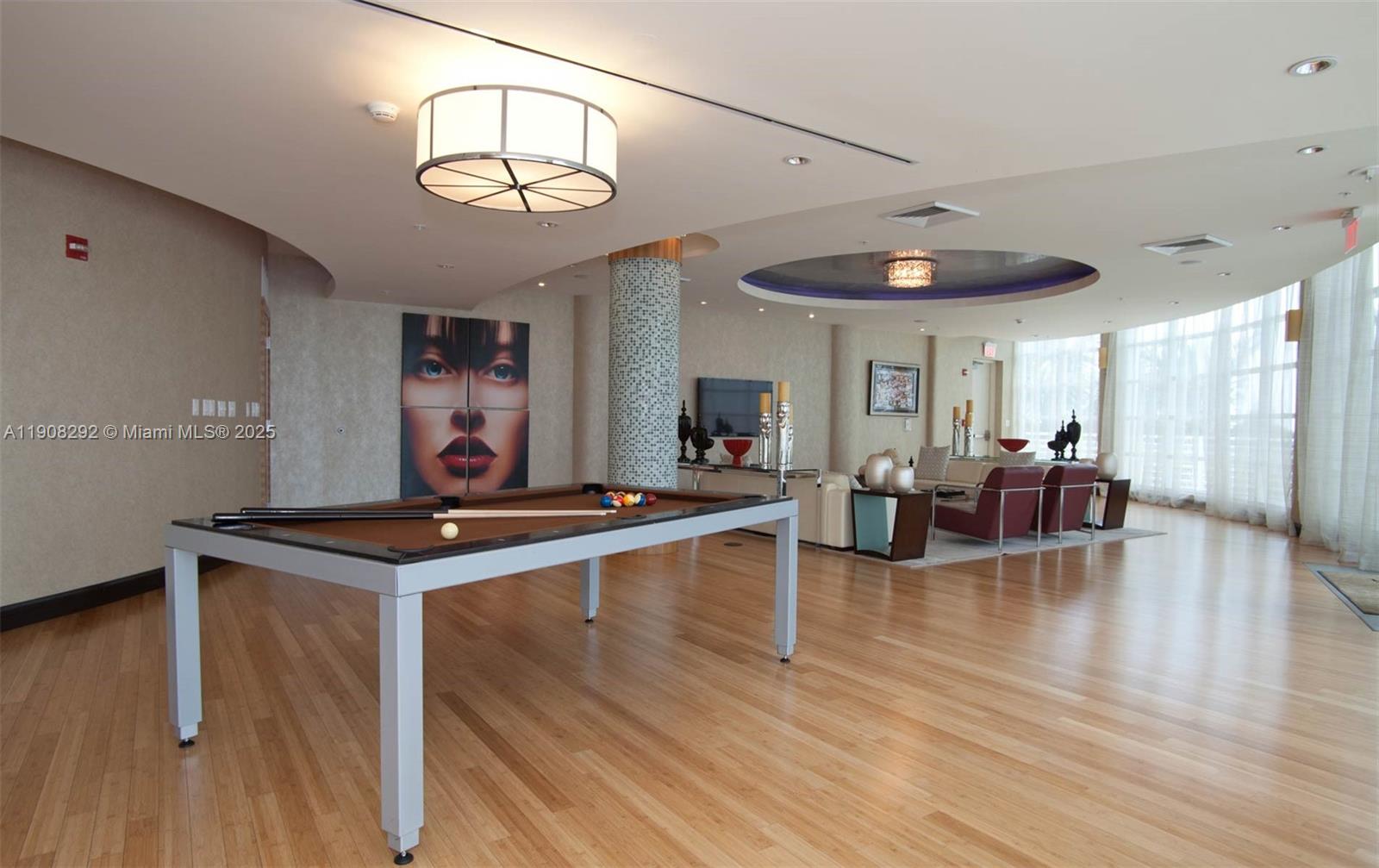 VIZCAYNE SOUTH CONDO - Residential Lease