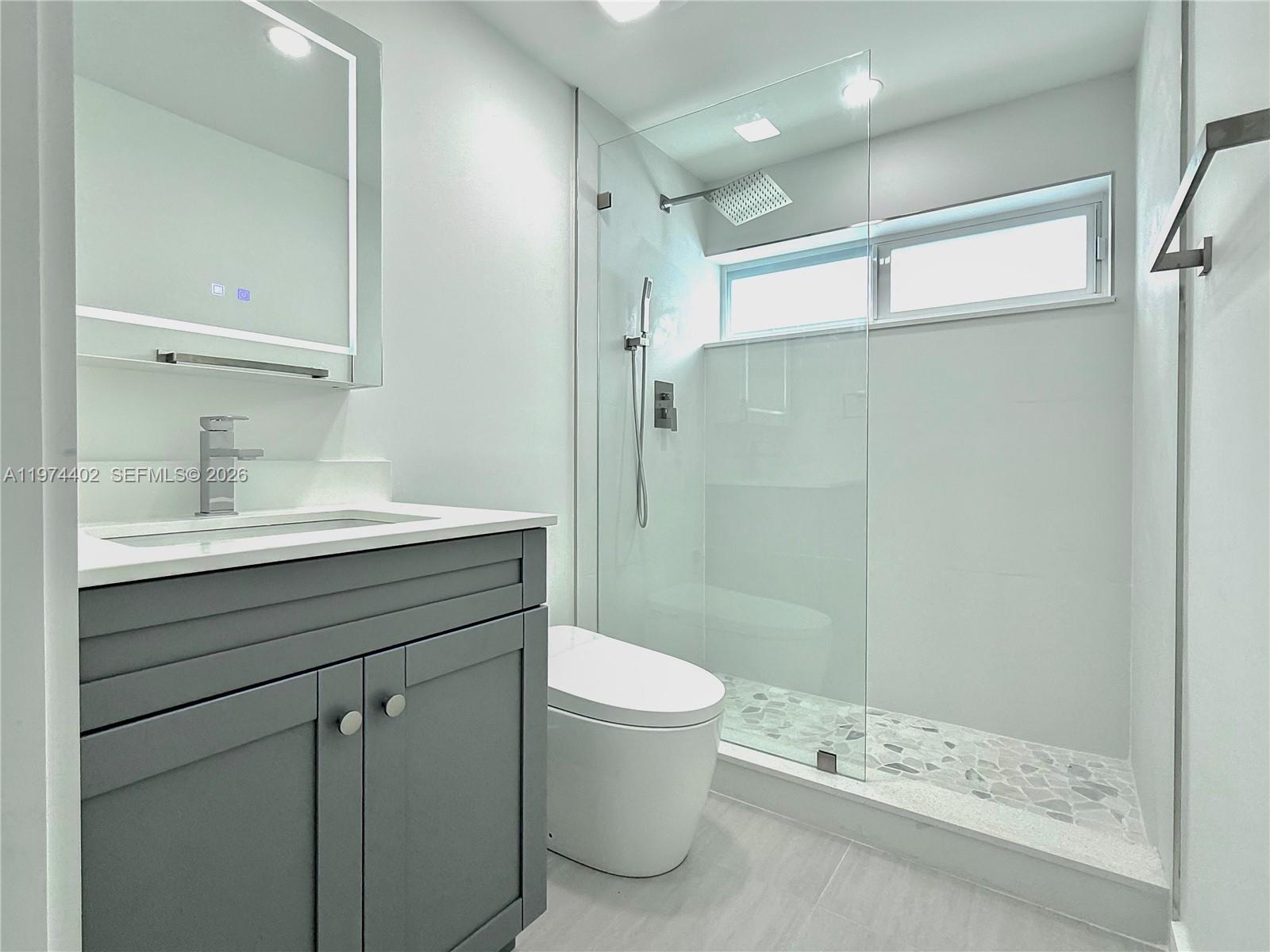 CAROLE HELMS MANOR - Residential Lease