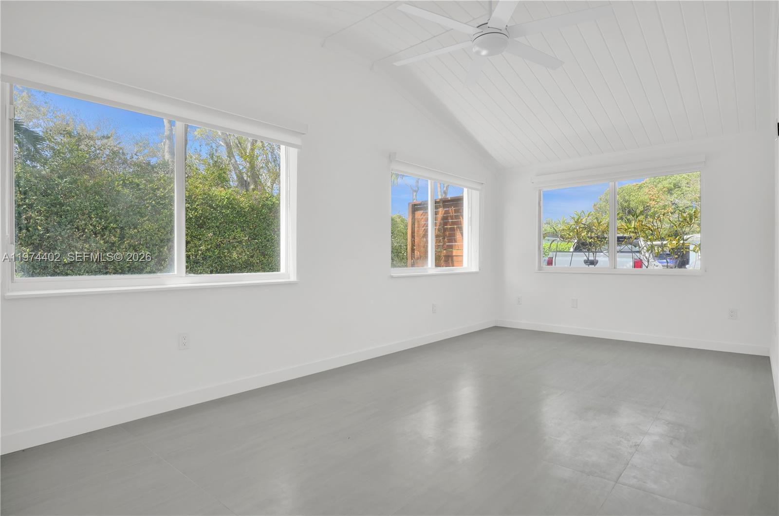 CAROLE HELMS MANOR - Residential Lease