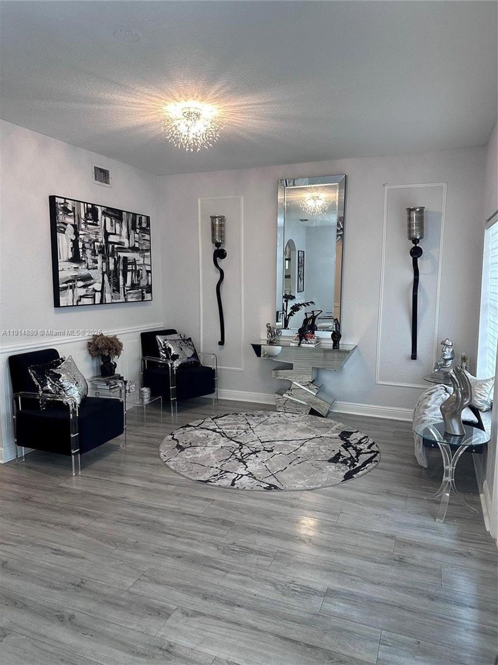 Photo of 10577 NW 56th Pl, Coral Springs, FL 33076 (MLS # A11914889)