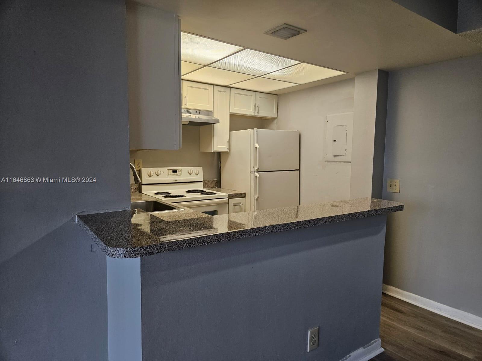 CLEAR LAKE CLUB CONDO - Residential