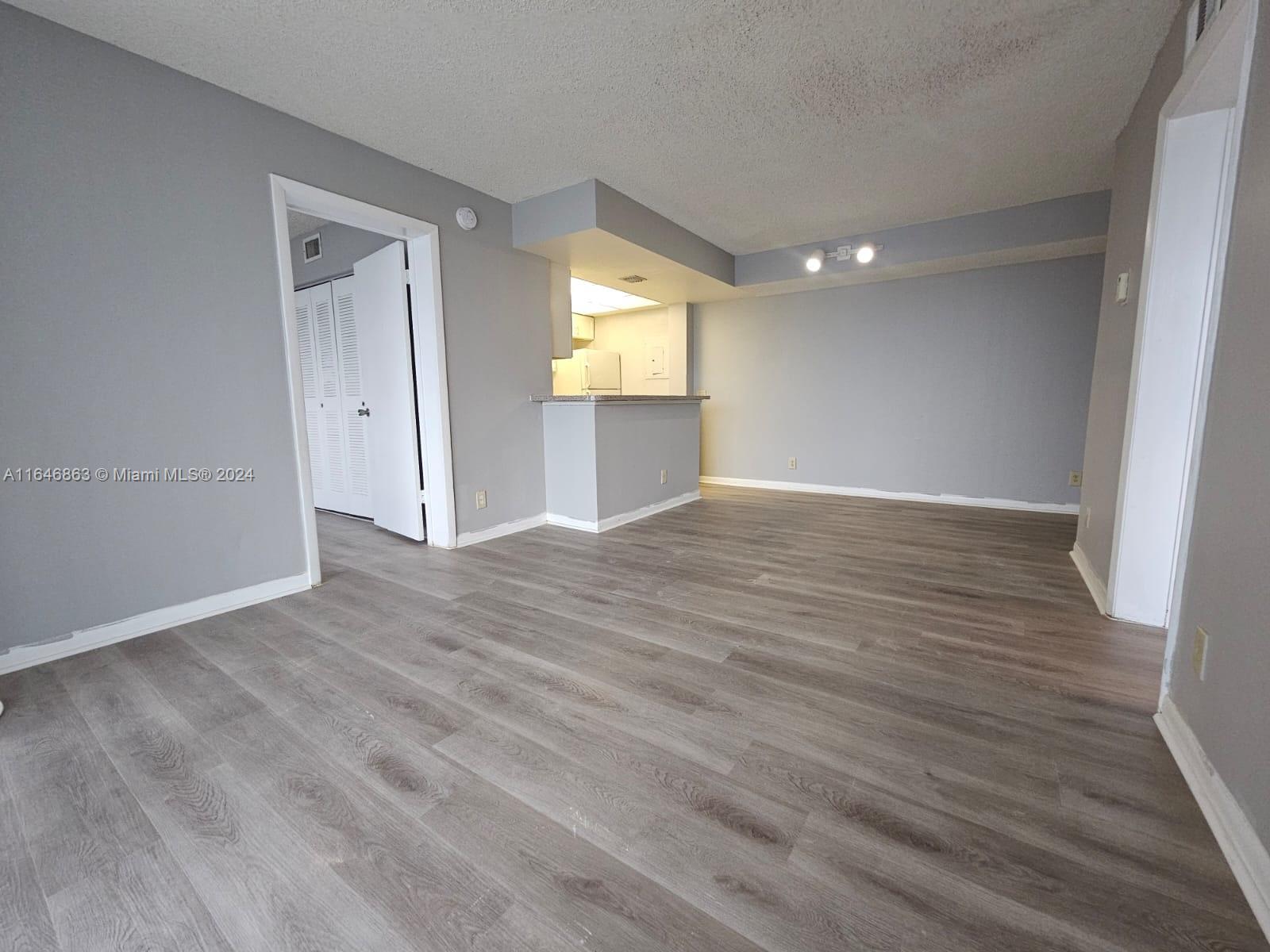 CLEAR LAKE CLUB CONDO - Residential