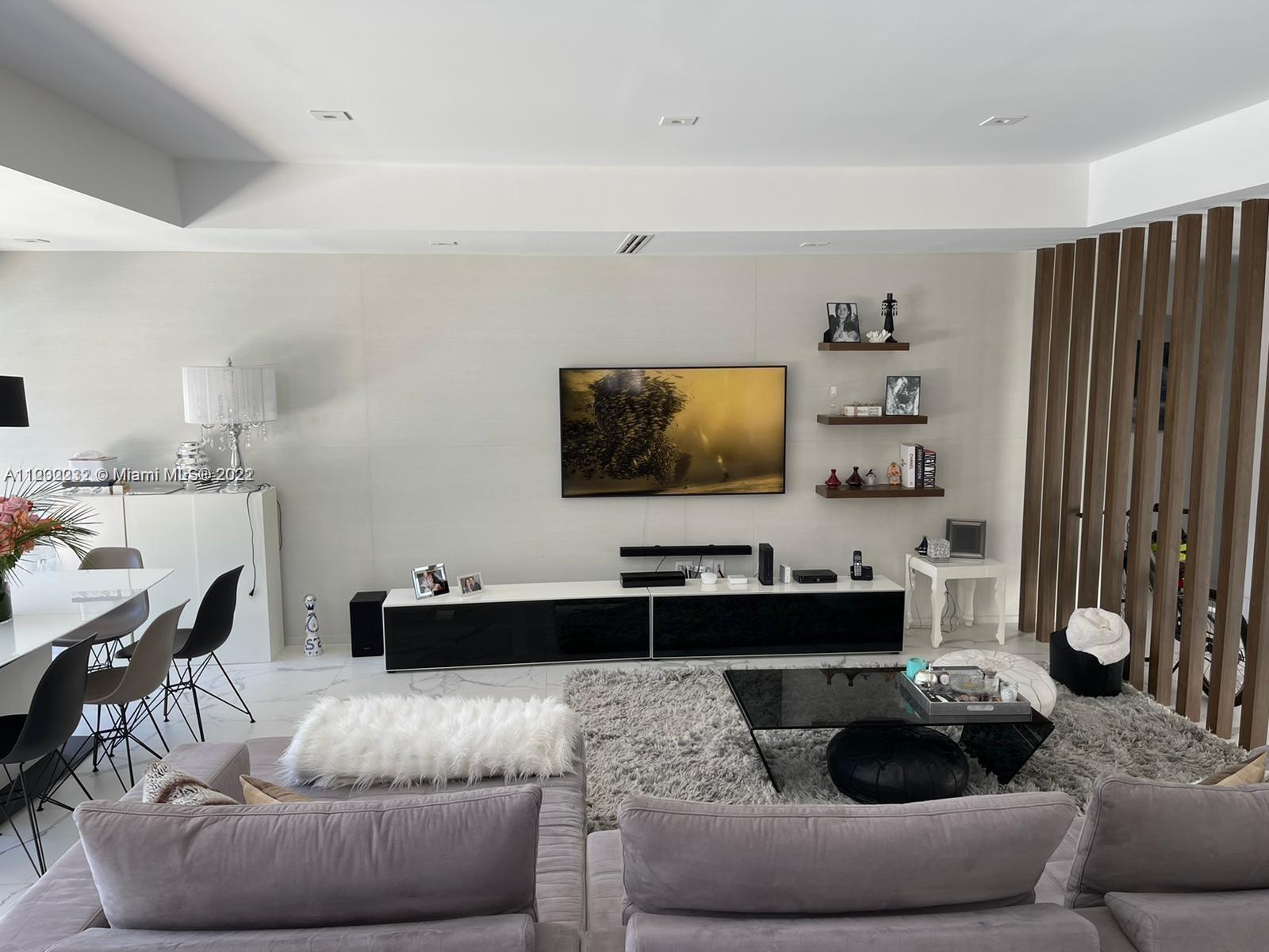 BISCAYNE POINT - Residential Lease