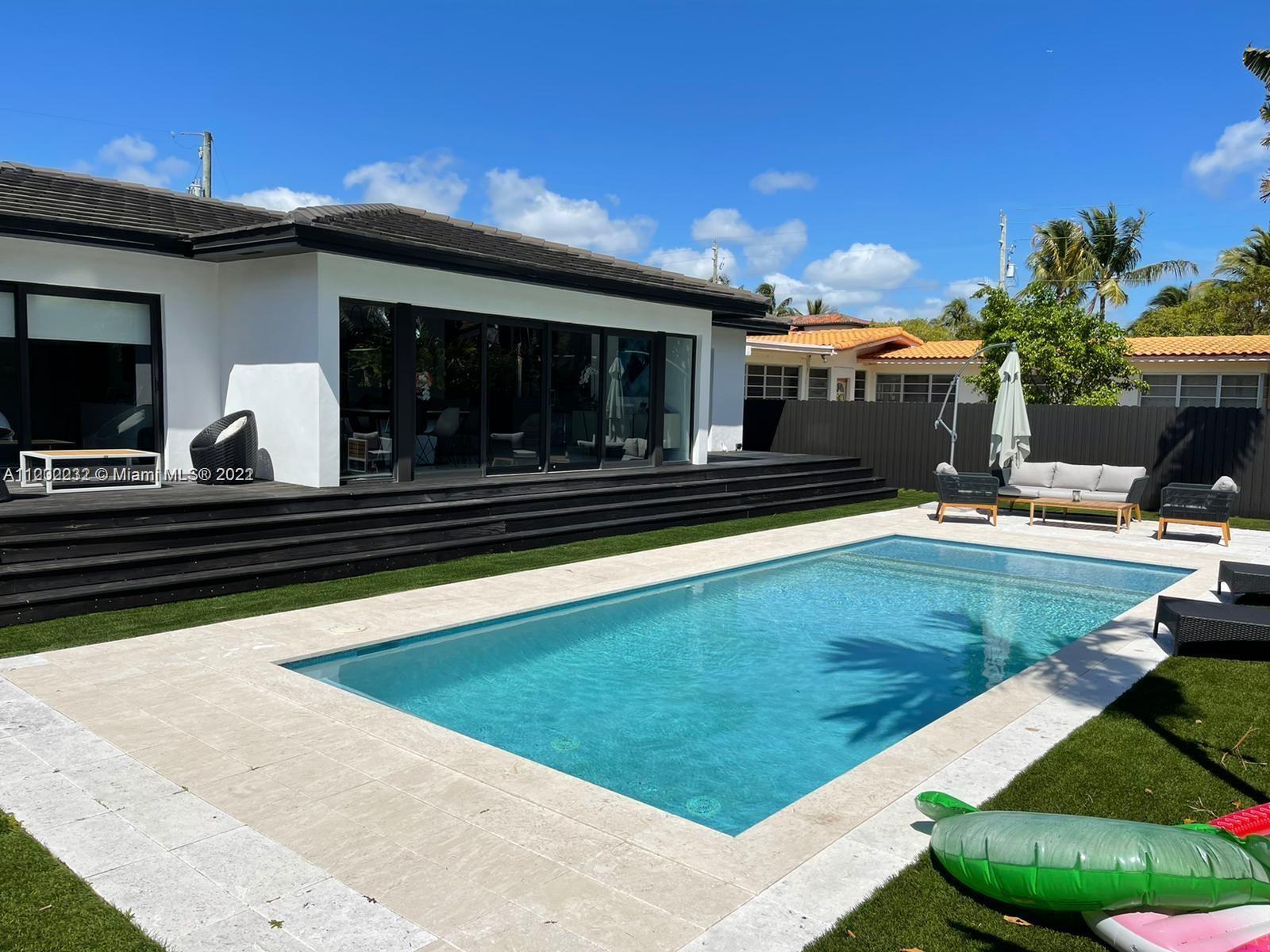 BISCAYNE POINT - Residential Lease