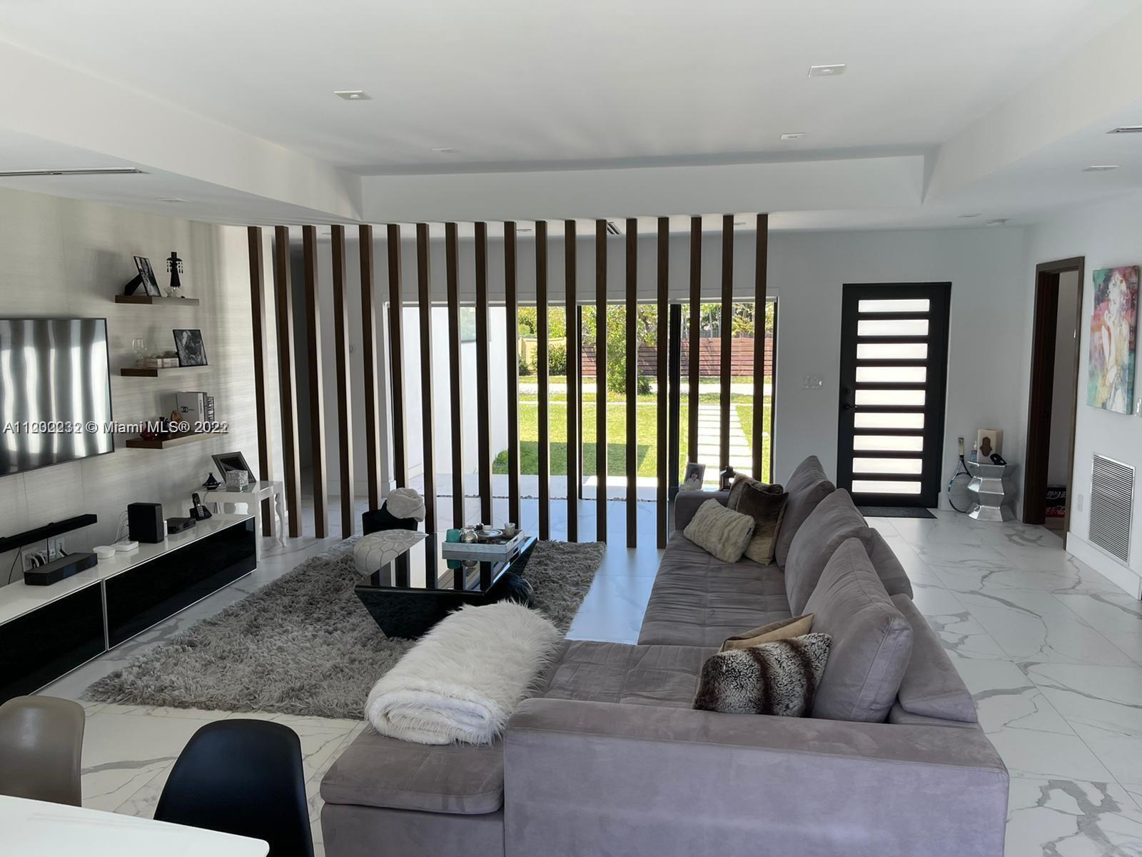 BISCAYNE POINT - Residential Lease