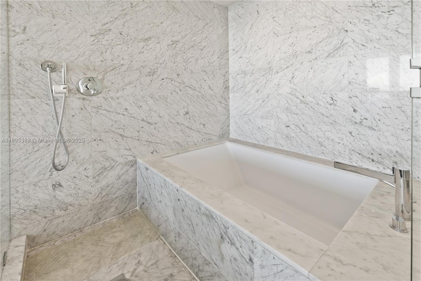 ONE PARAISO CONDO - Residential Lease