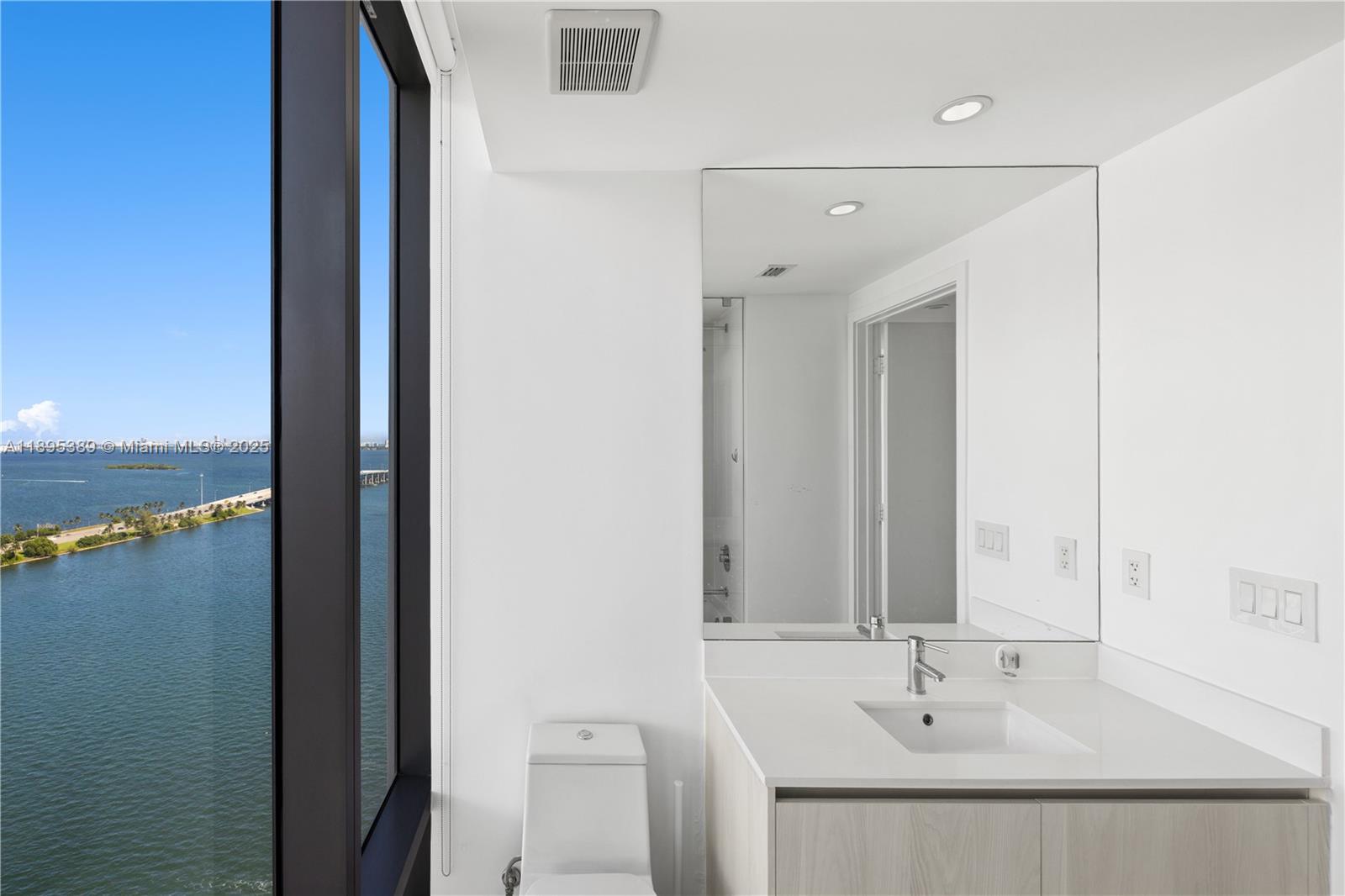 ONE PARAISO CONDO - Residential Lease