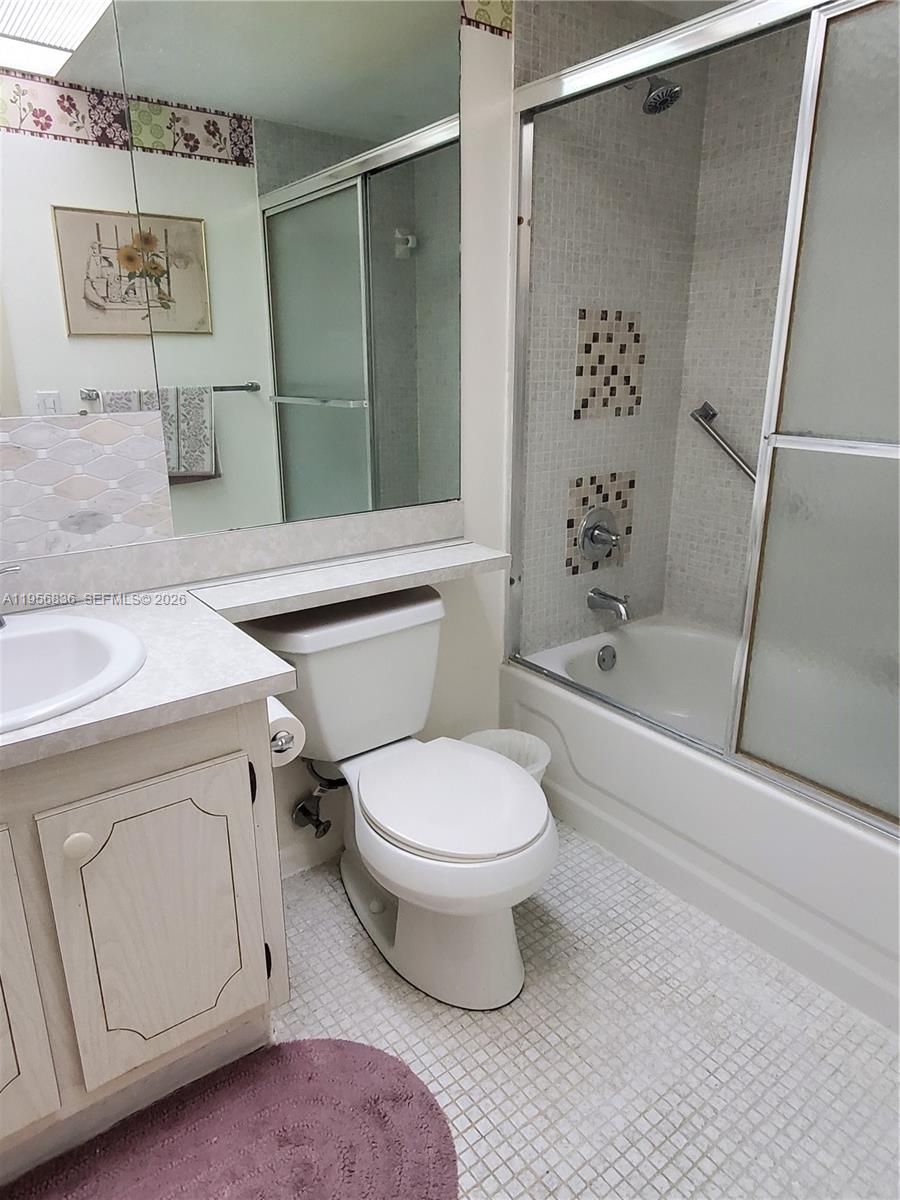 SUNRISE LAKES 105 CONDO - Residential