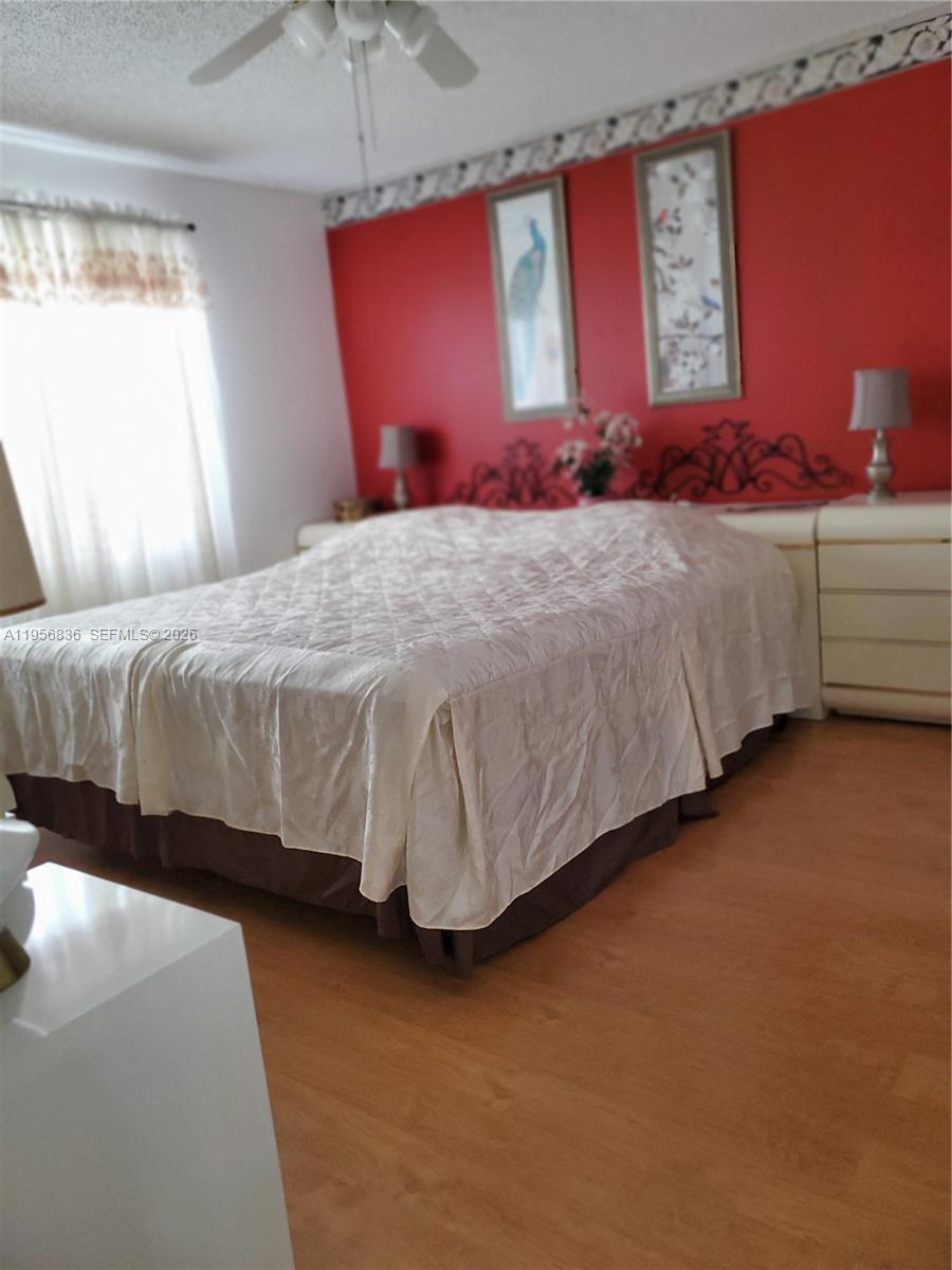 SUNRISE LAKES 105 CONDO - Residential