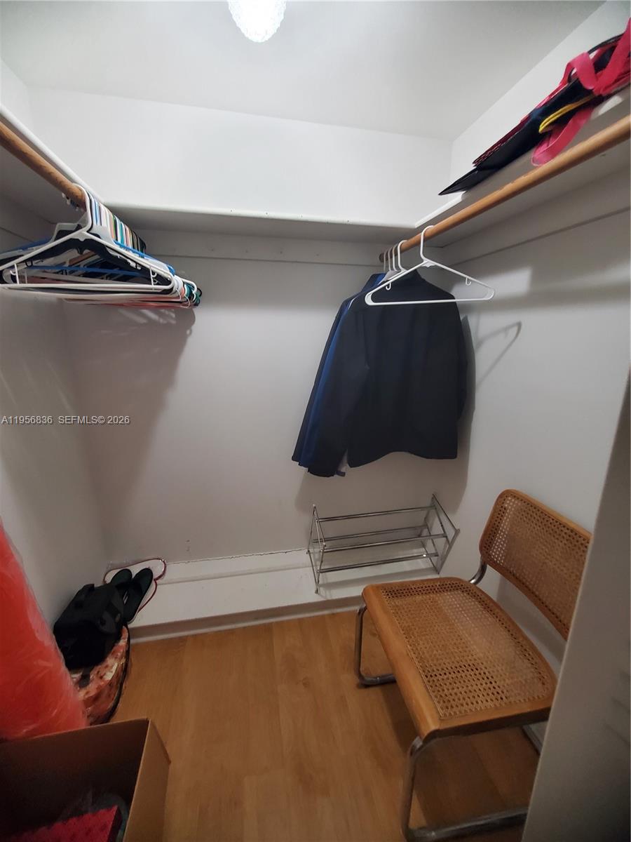 SUNRISE LAKES 105 CONDO - Residential