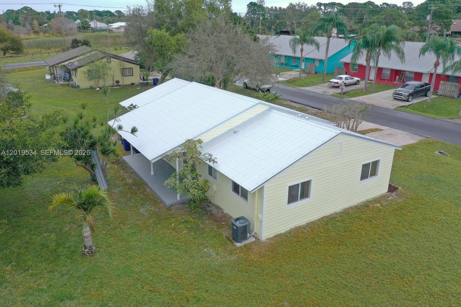 4667 SE Salvatori Rd 4667