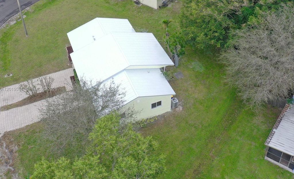 Photo of 4667 SE Salvatori Rd #4667, Stuart, FL 34997 (MLS # A12019534)