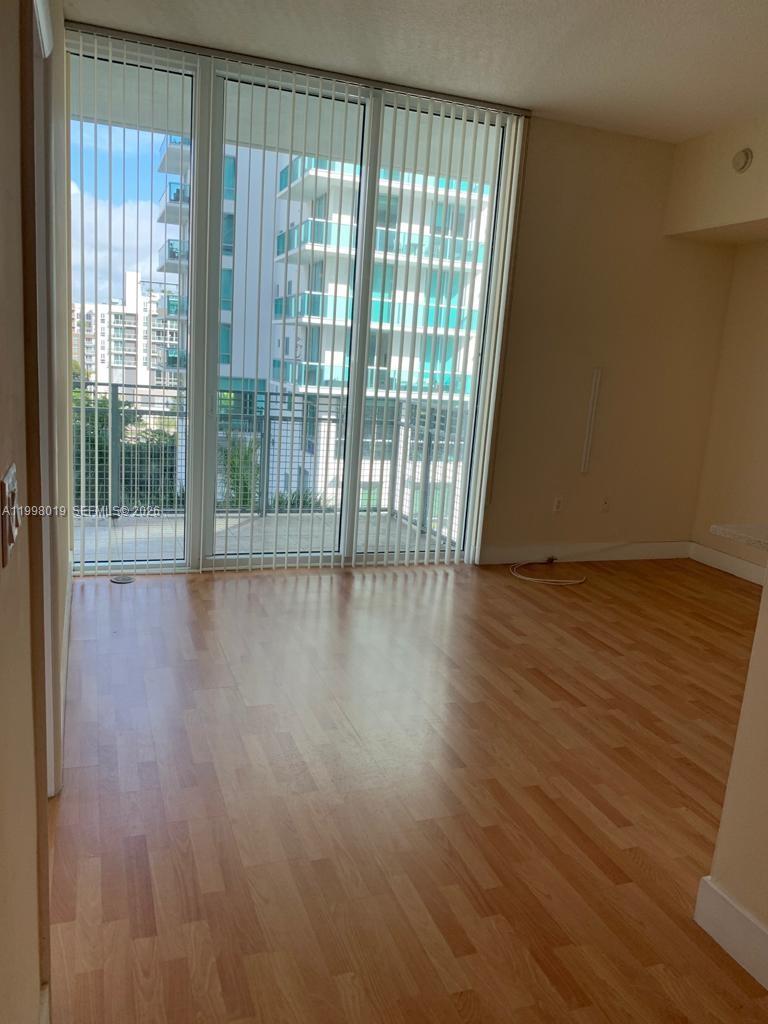 City 24 Condo - Residential Lease