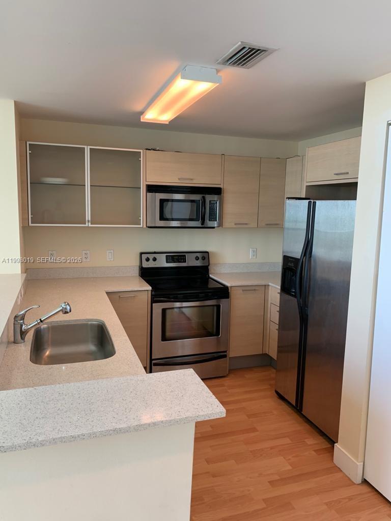 City 24 Condo - Residential Lease