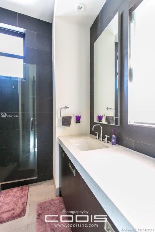 BAY POINT - Residential