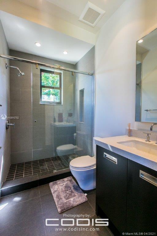 BAY POINT - Residential