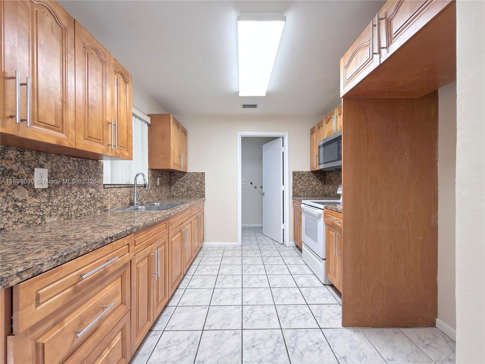 EWINGS ADDN - Residential