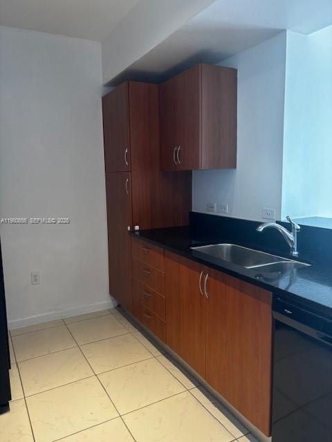 VENTURE AT AVENTURA WEST - Residential