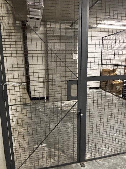 VENTURE AT AVENTURA WEST - Residential