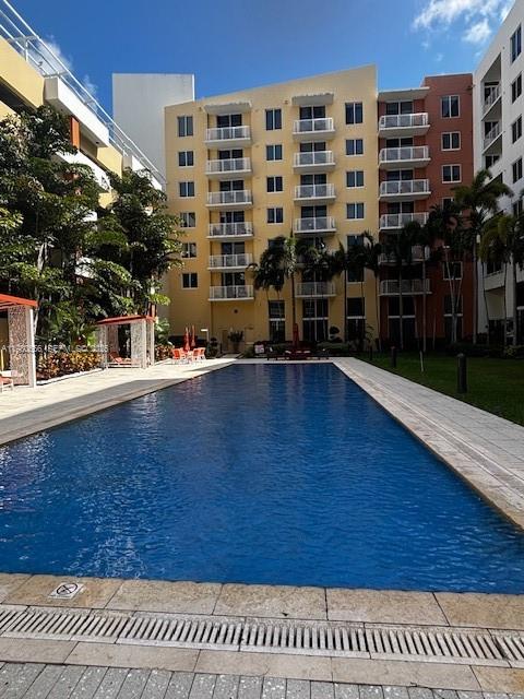 VENTURE AT AVENTURA WEST - Residential