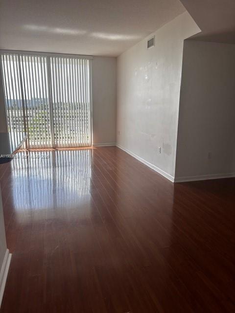 VENTURE AT AVENTURA WEST - Residential