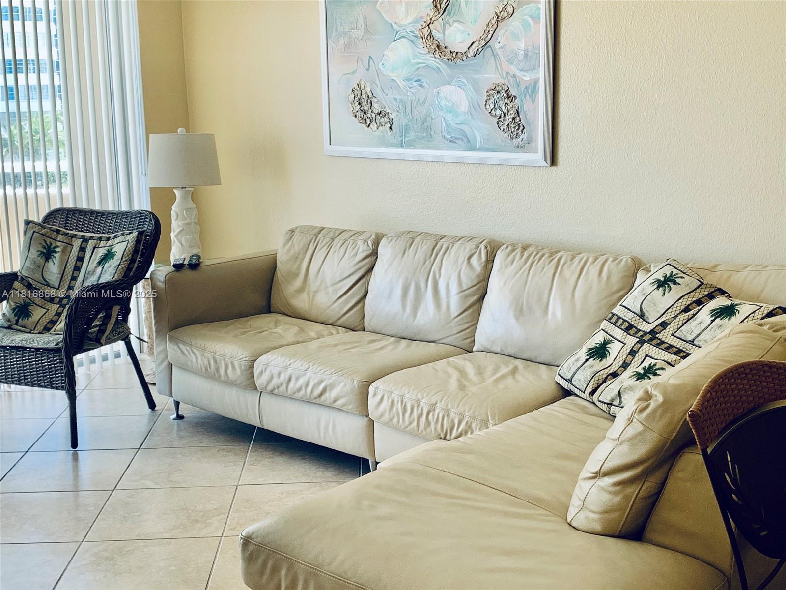 HEMISPHERES CONDO - Residential Lease