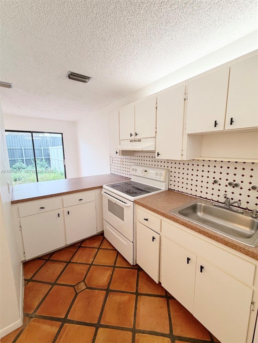 SWEETWATER CREEK CONDO - Residential