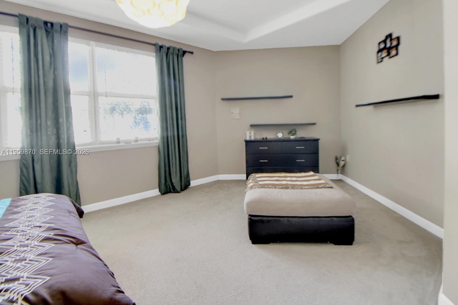 DORAL ISLES NORTH SEC TWO - Residential