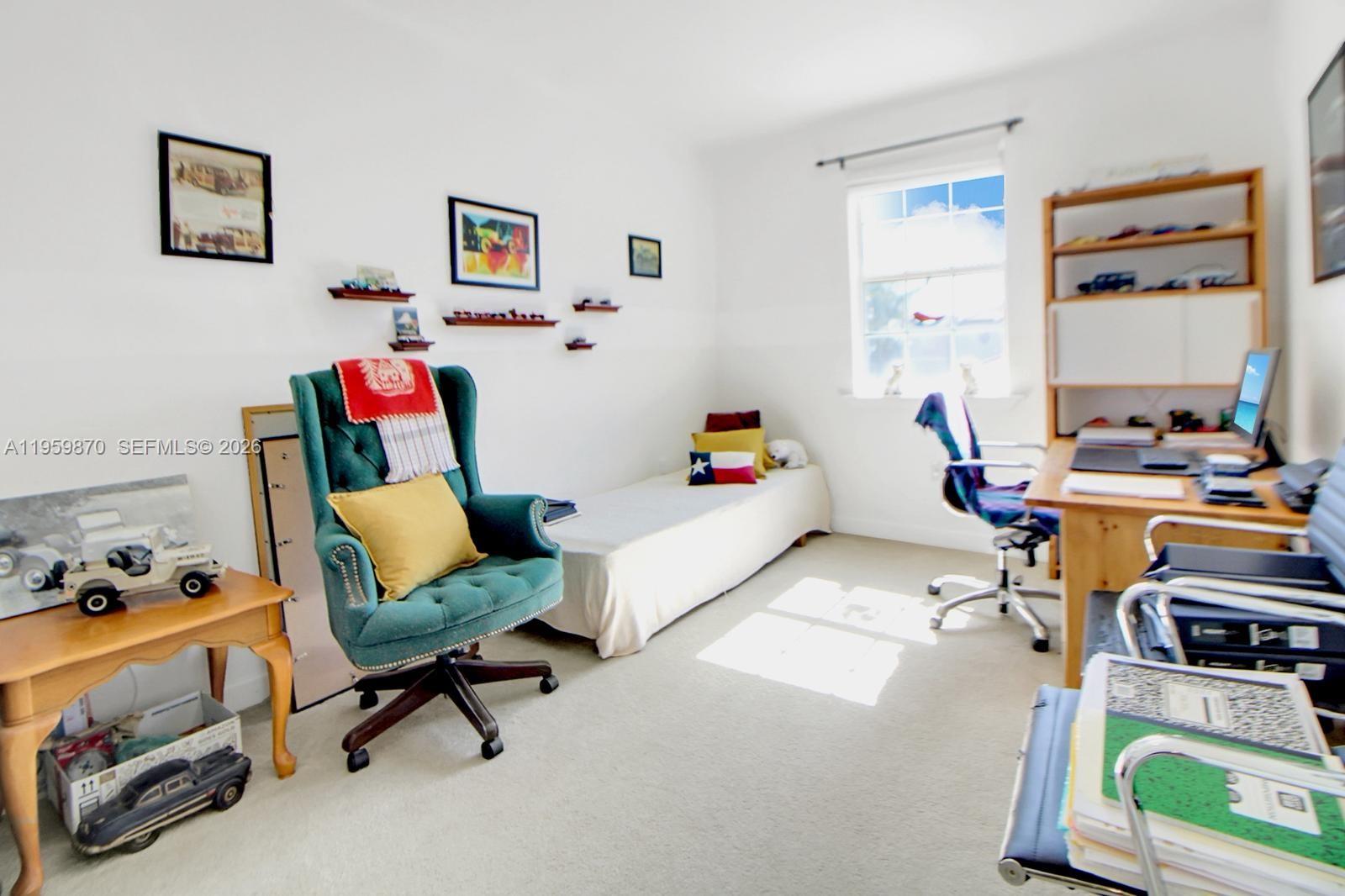 DORAL ISLES NORTH SEC TWO - Residential