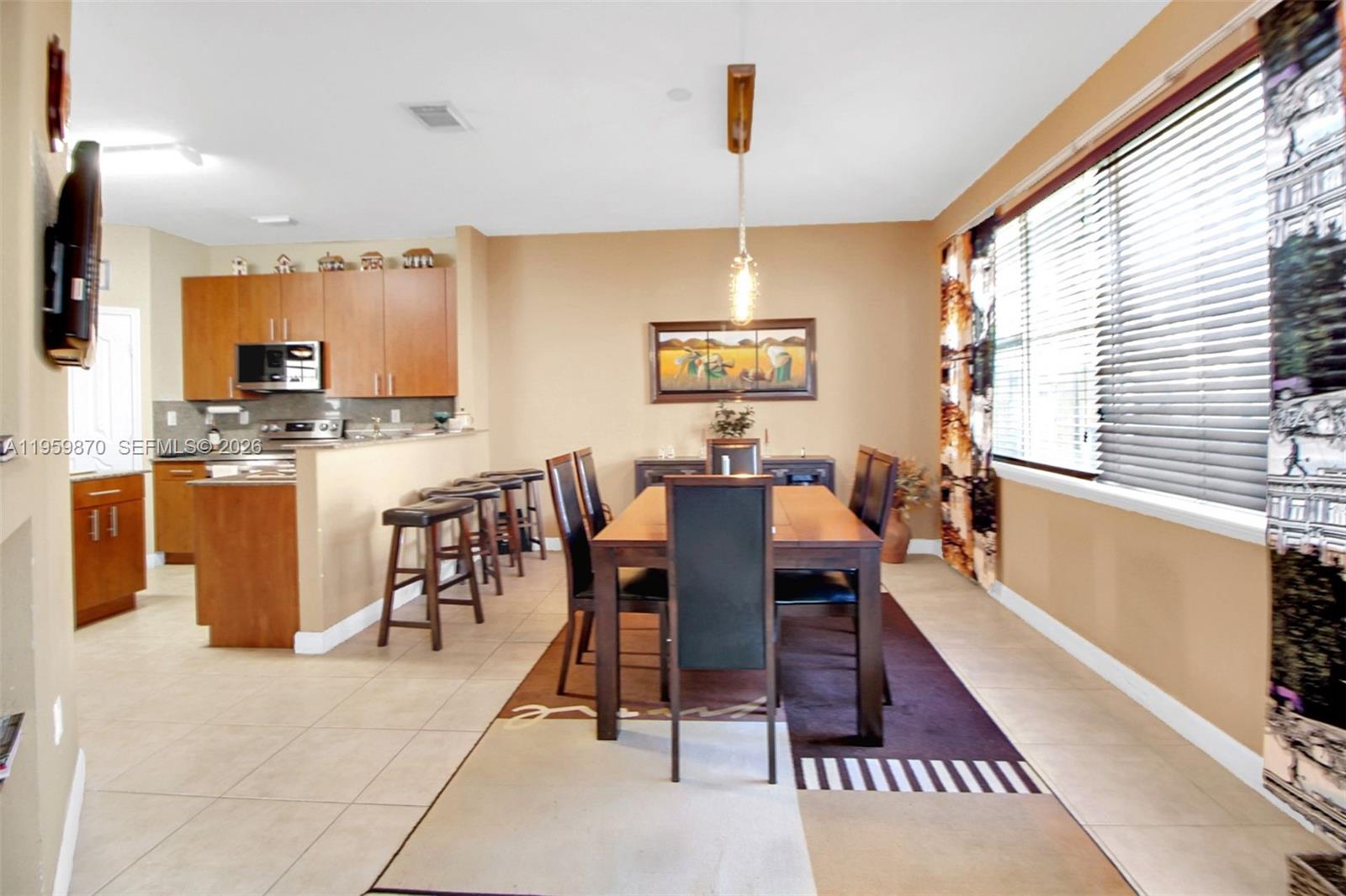 DORAL ISLES NORTH SEC TWO - Residential