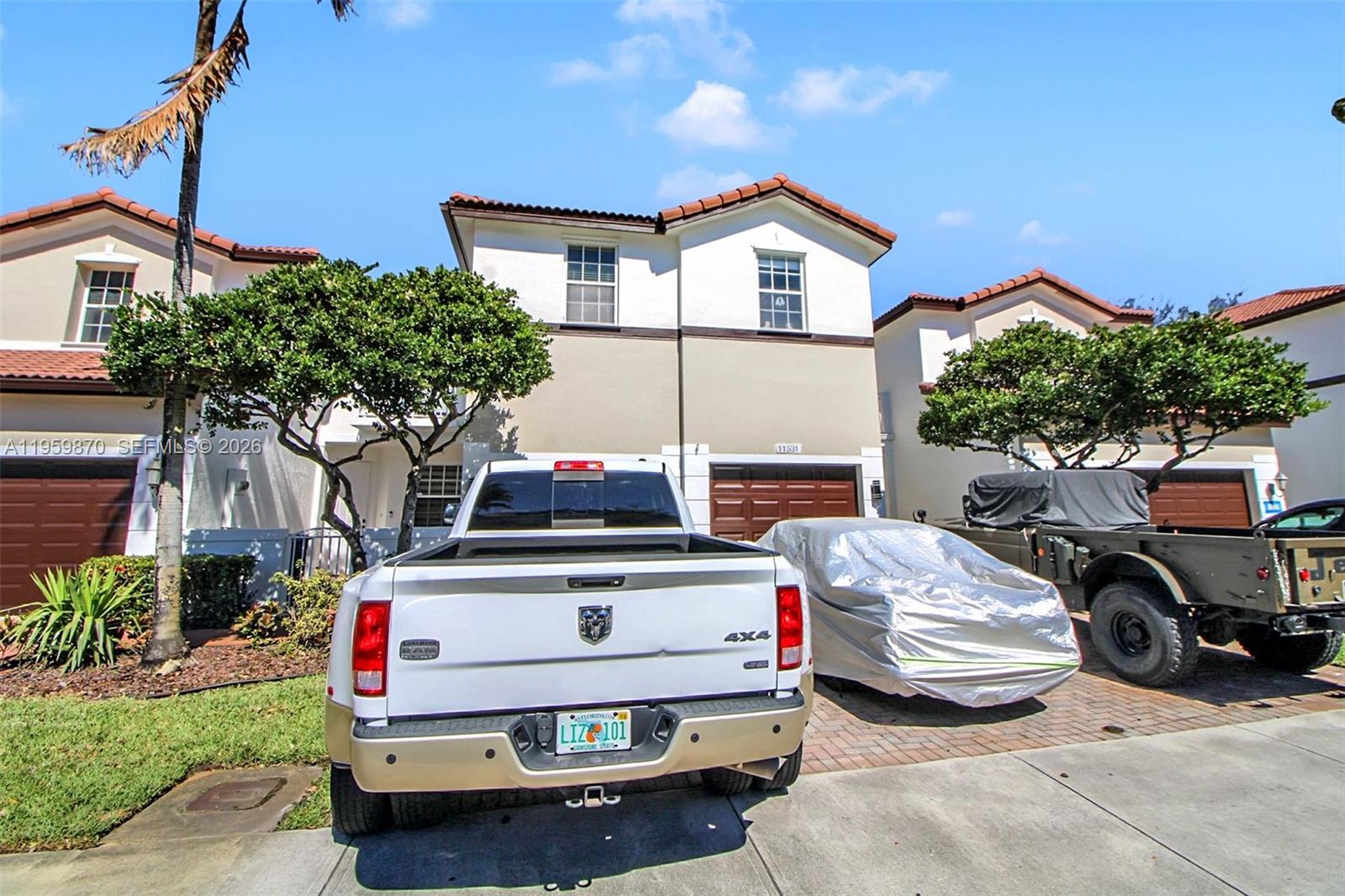 DORAL ISLES NORTH SEC TWO - Residential