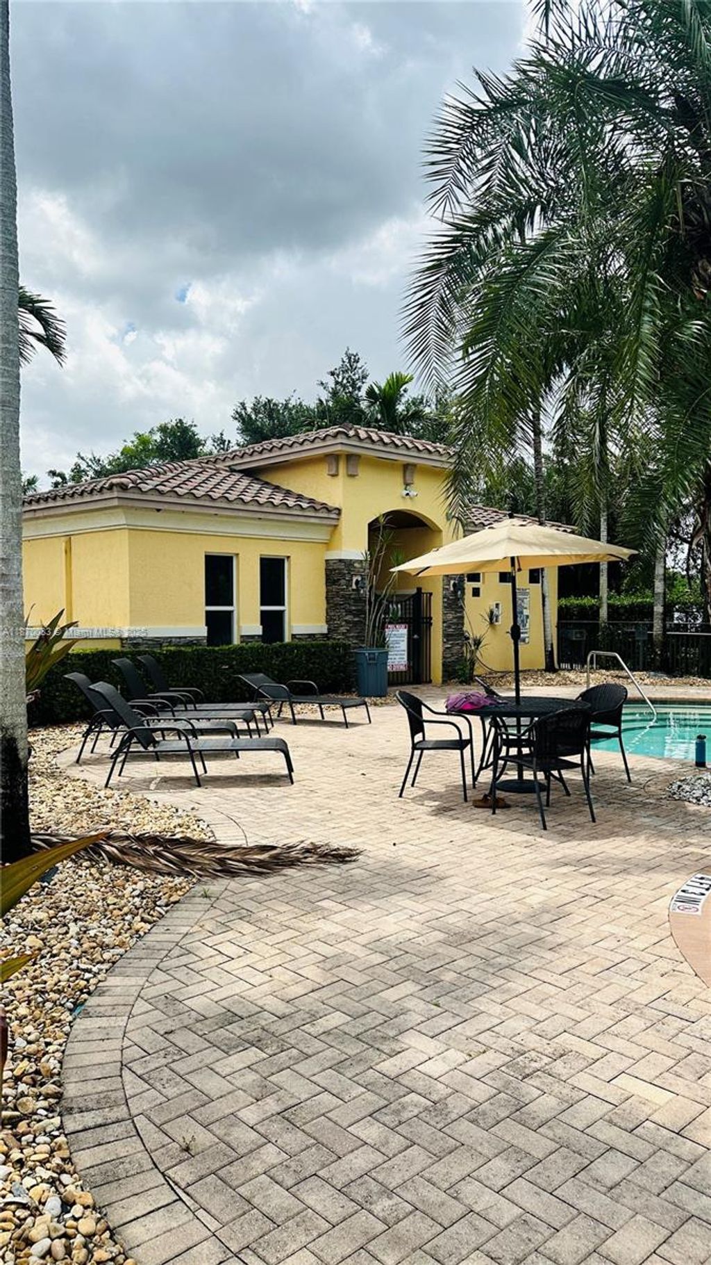 Photo of 5217 SW 78th Ter, Davie, FL 33328 (MLS # A11870083)