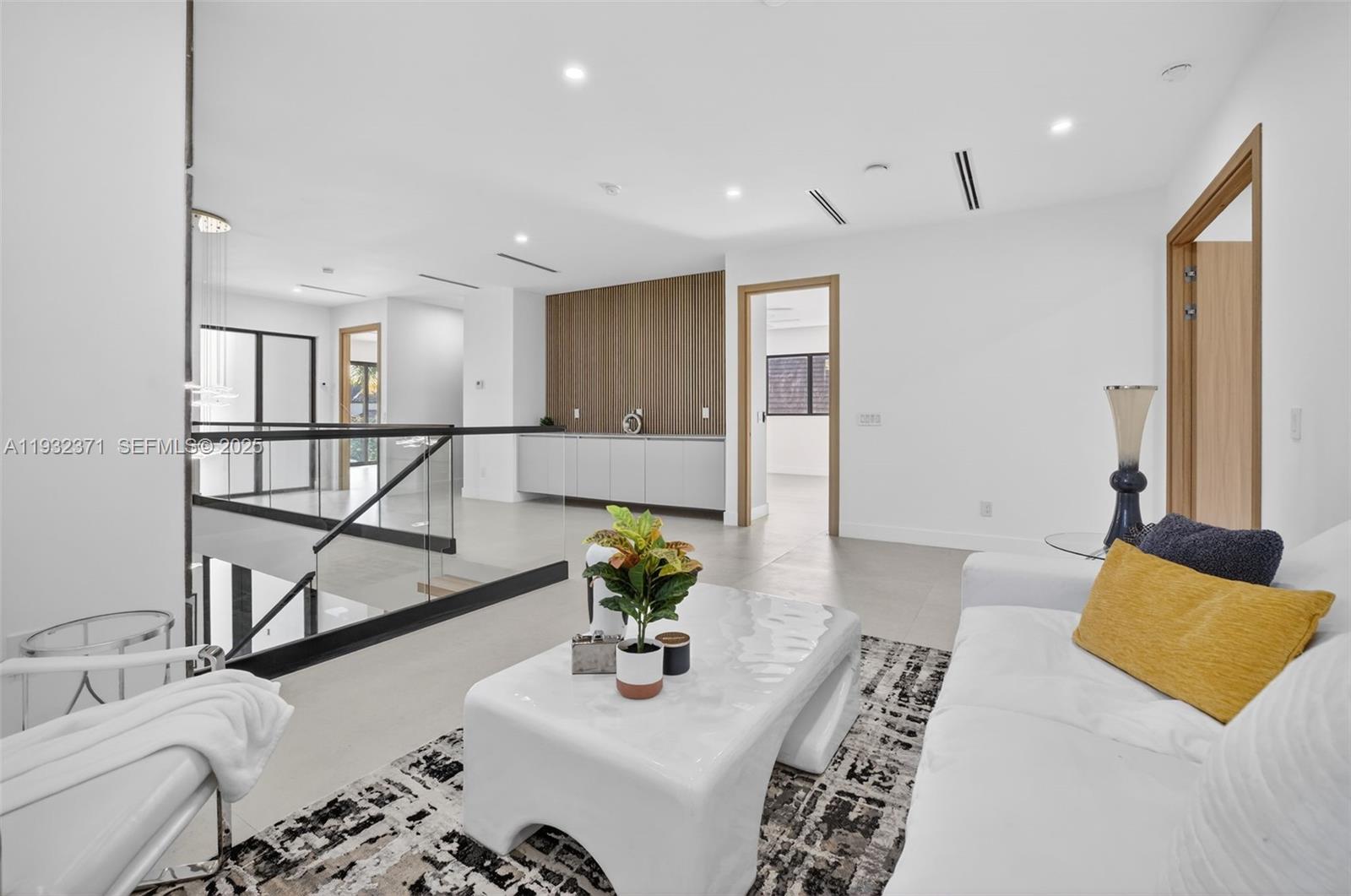 RIO VISTA C J HECTORS RES - Residential