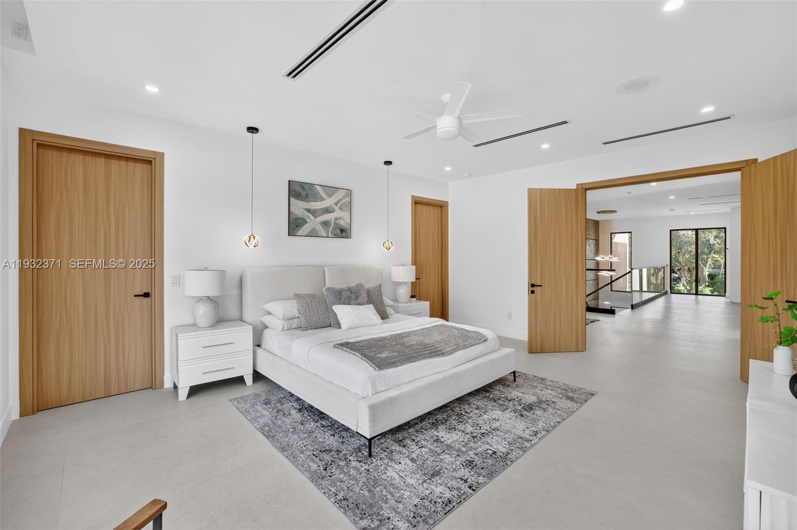 RIO VISTA C J HECTORS RES - Residential