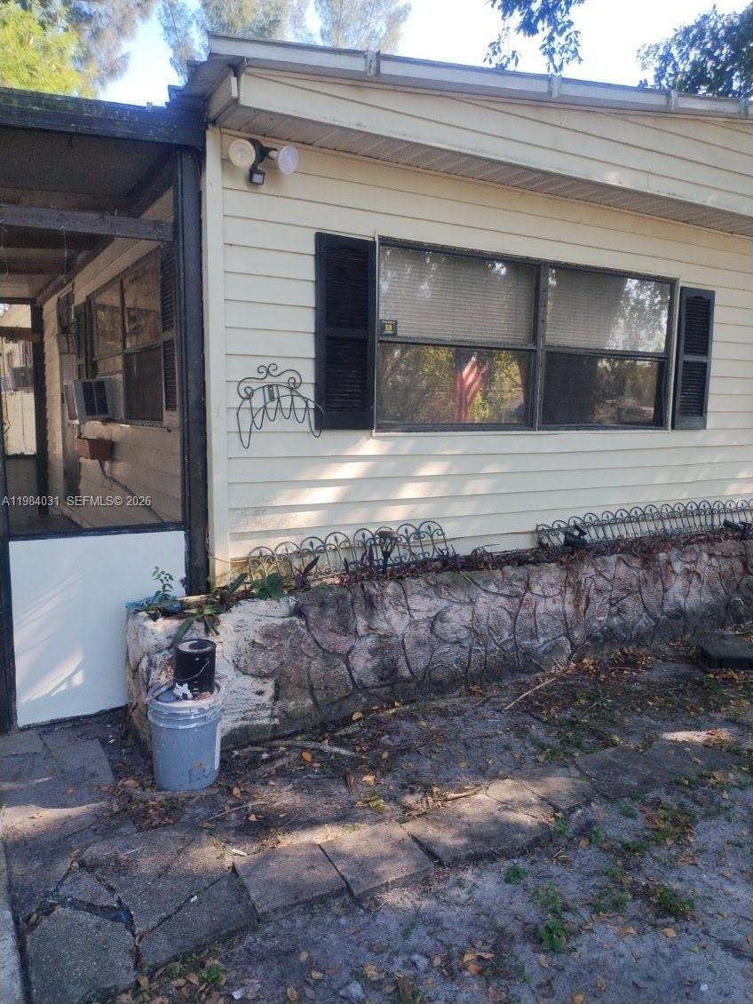 WATERGATE MOBILE HOME - Residential Lease