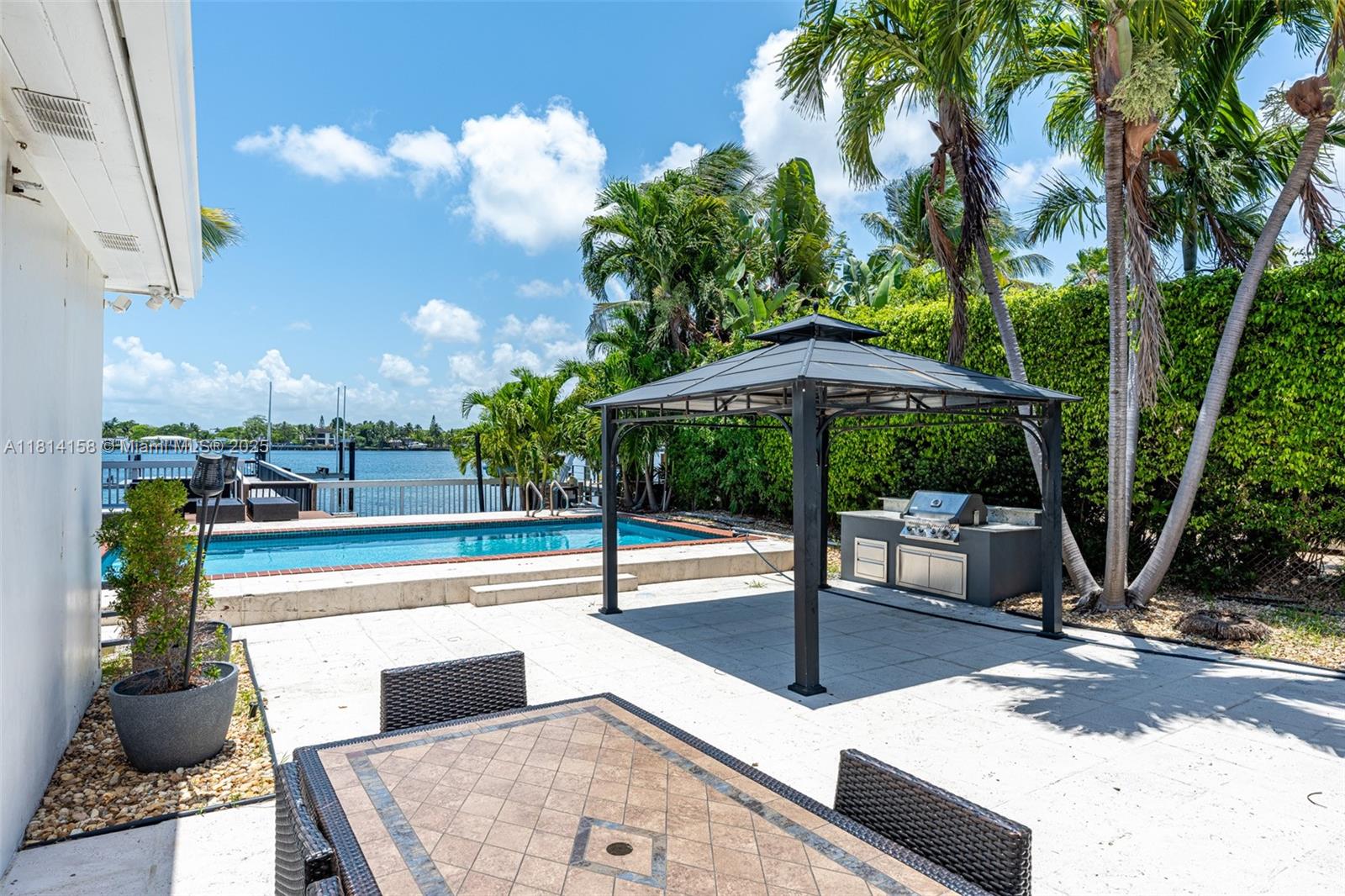 BISC BEACH 2ND ADDN - Residential Lease