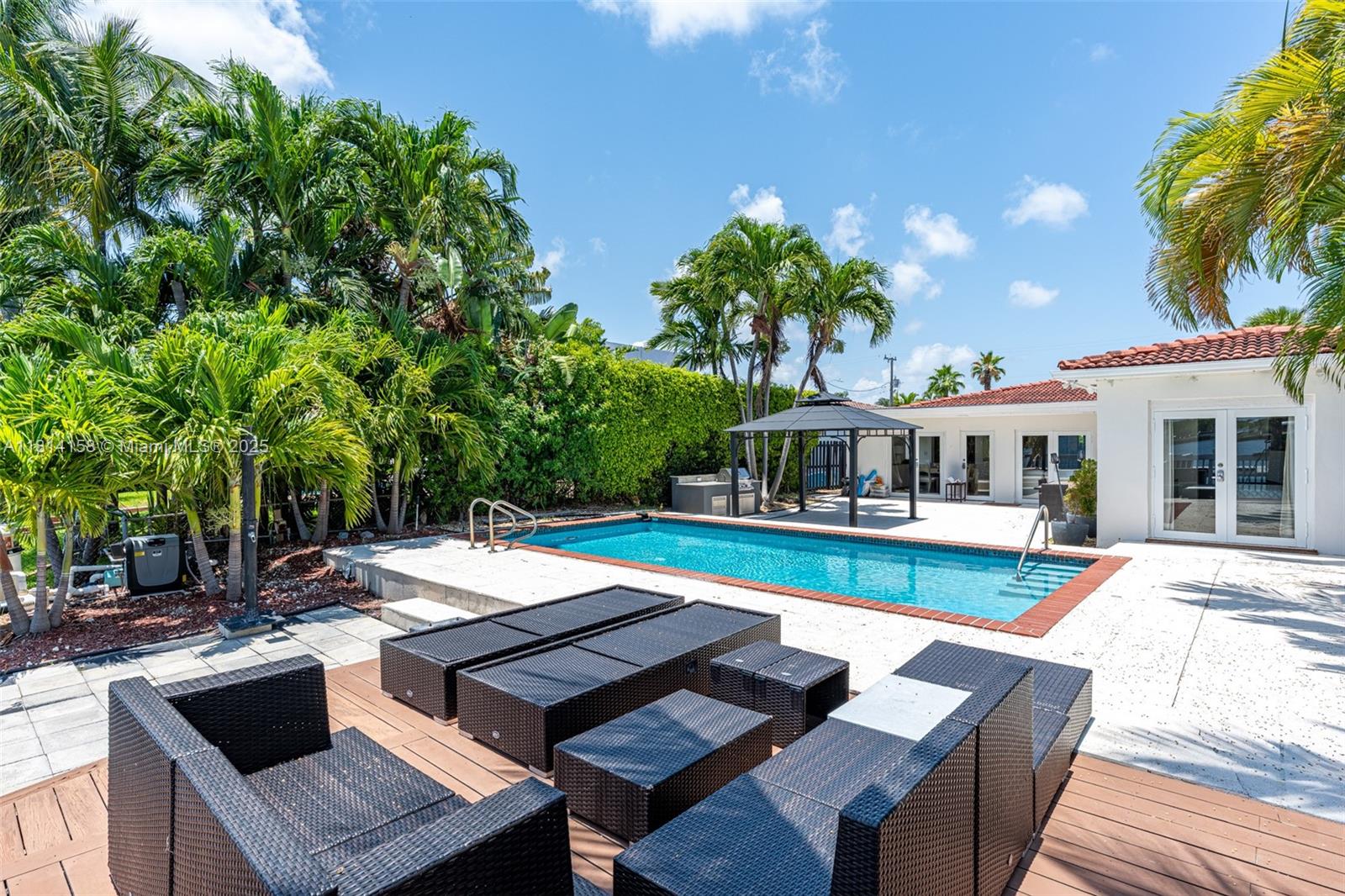 BISC BEACH 2ND ADDN - Residential Lease